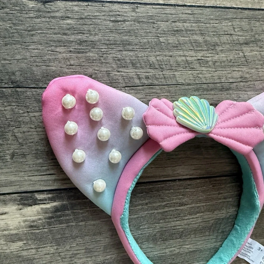 Fiesta Great Wolf Lodge Glam Ears Mermaid Purple Bow & SeaShell GWL White Pearls